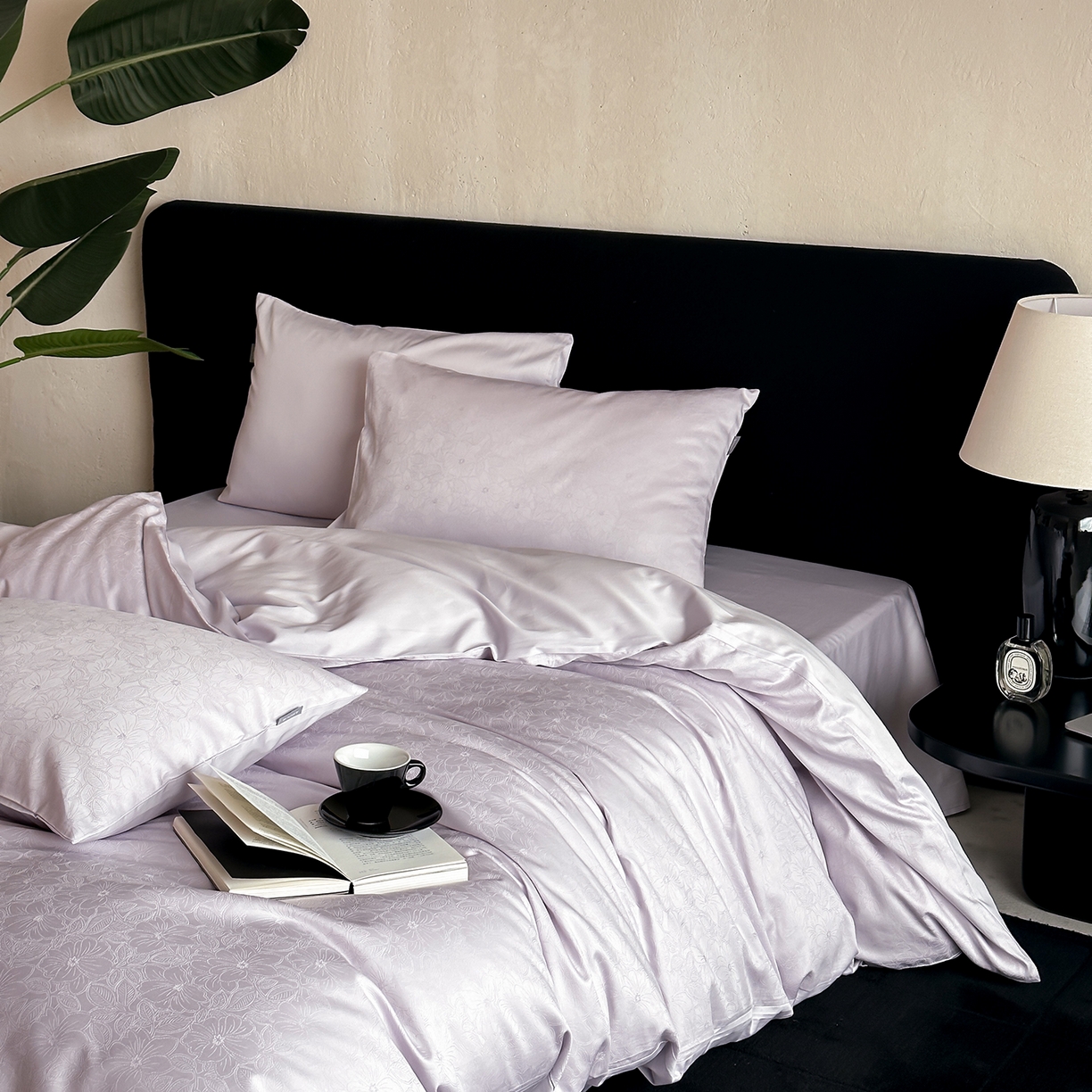 91家纺网 家纺一手货源 找家纺 时光里 2026新款100S贡缎提花全棉四件套 浅樱织梦-紫