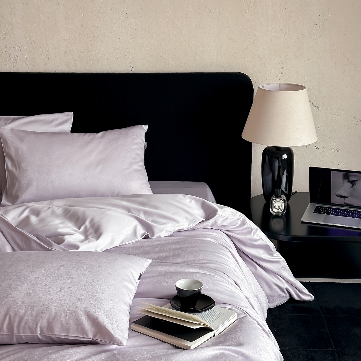 91家纺网 家纺一手货源 找家纺 时光里 2026新款100S贡缎提花全棉四件套 浅樱织梦-紫