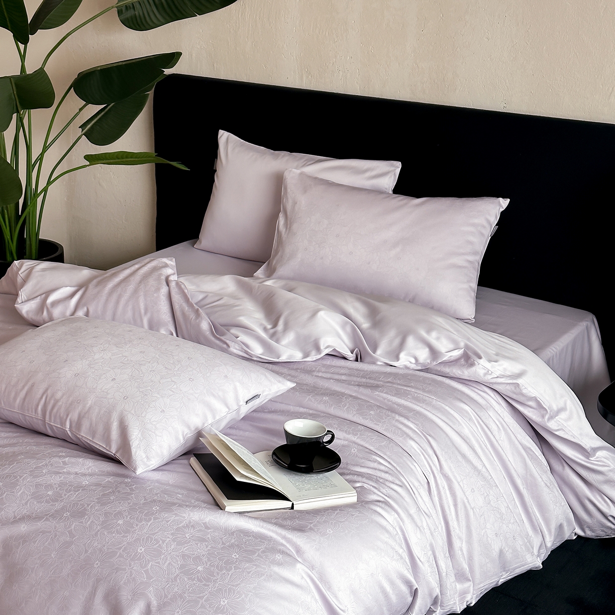 91家纺网 家纺一手货源 找家纺 时光里 2026新款100S贡缎提花全棉四件套 浅樱织梦-紫