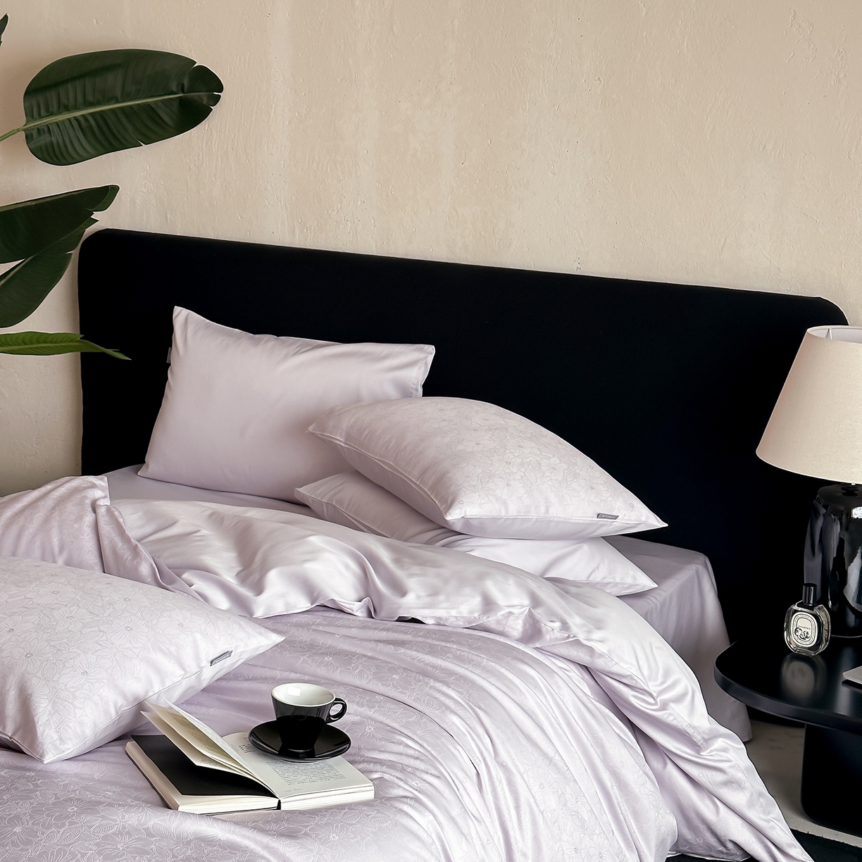 91家纺网 家纺一手货源 找家纺 时光里 2026新款100S贡缎提花全棉四件套 浅樱织梦-紫