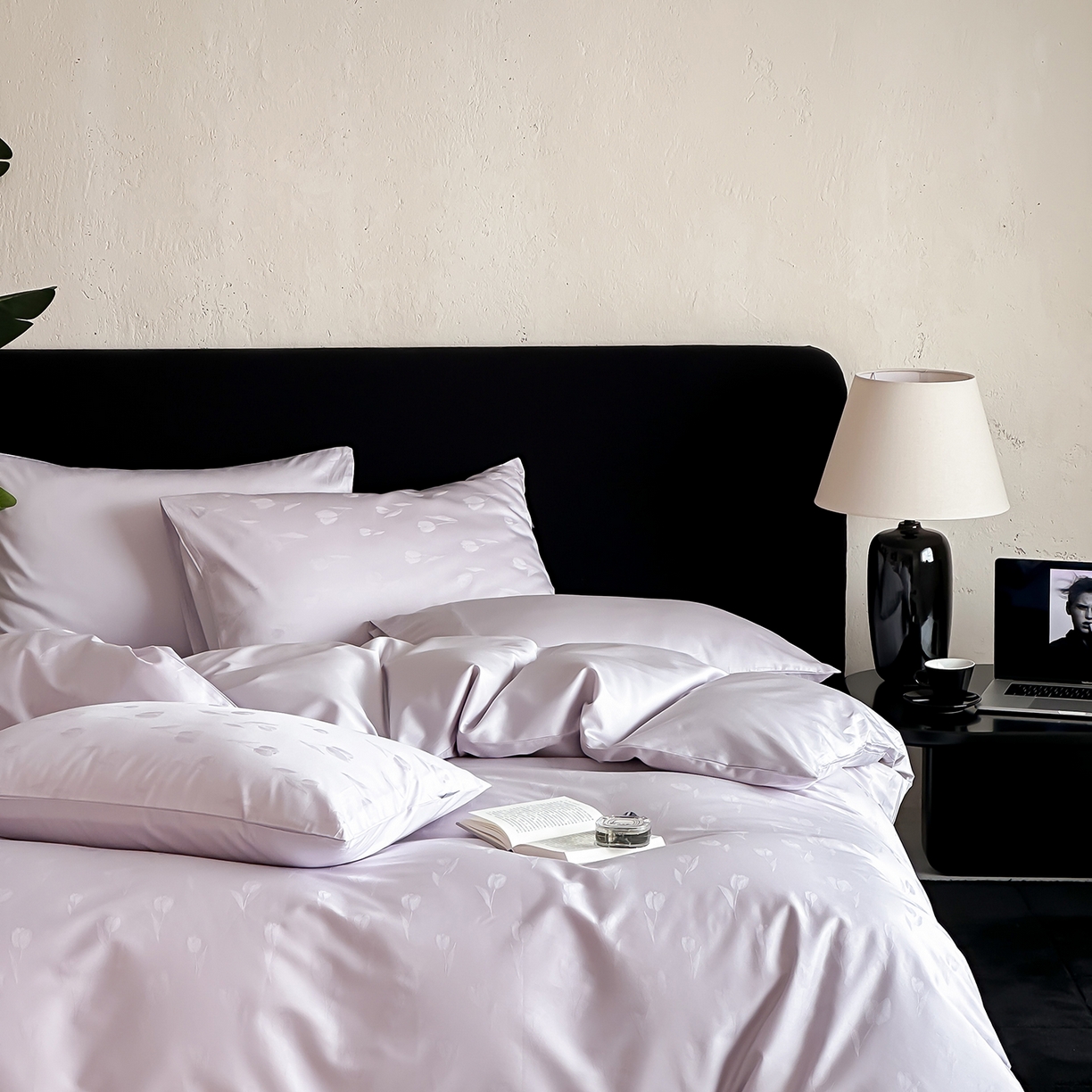 91家纺网 家纺一手货源 找家纺 时光里 2026新款100S贡缎提花全棉四件套 晚风郁影-紫