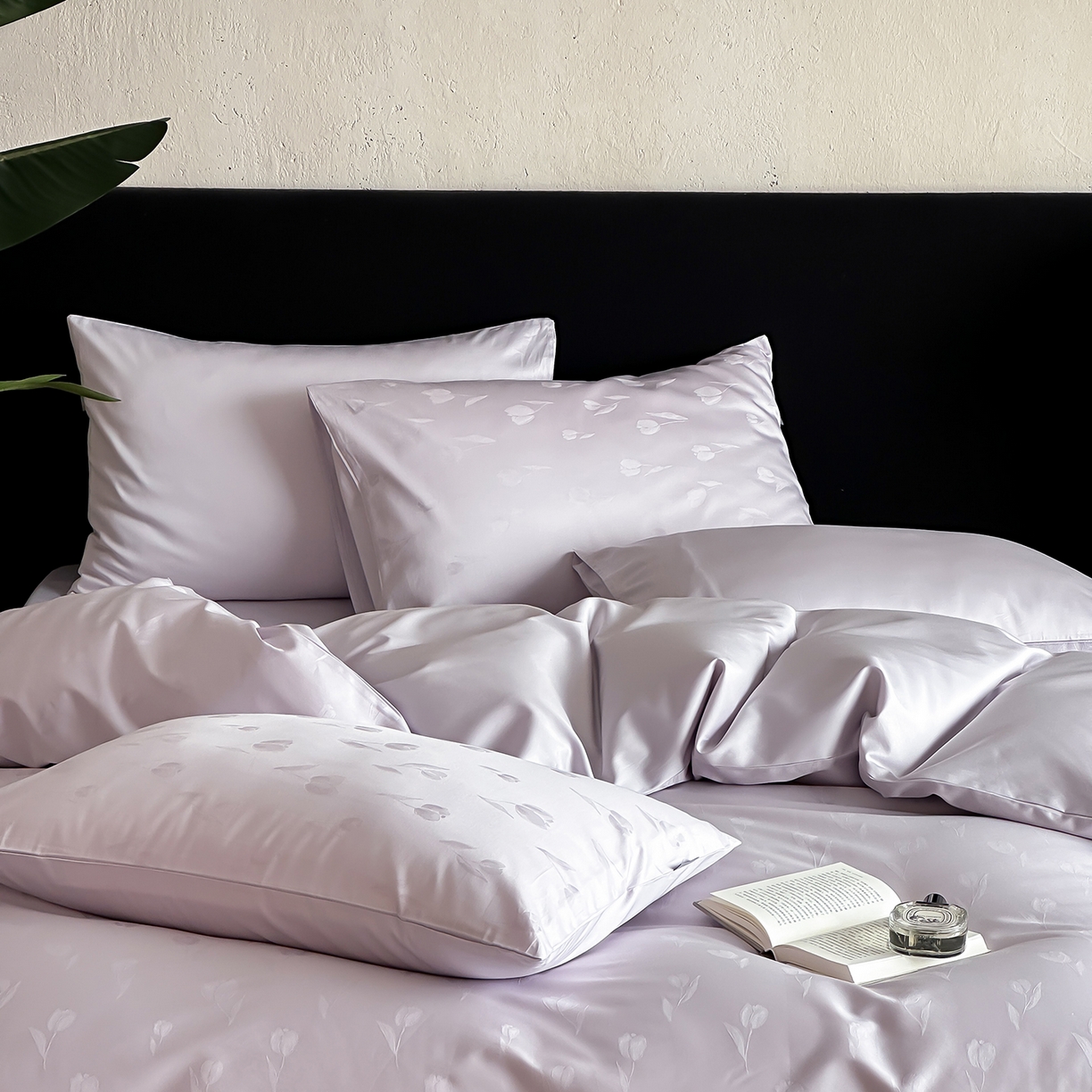 91家纺网 家纺一手货源 找家纺 时光里 2026新款100S贡缎提花全棉四件套 晚风郁影-紫