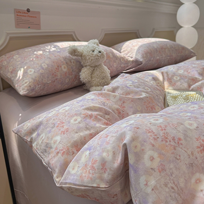 91家纺网 家纺一手货源 找家纺 忆生活家纺 2026春夏新款A类全棉纯棉有氧双层纱小清新四件套 漫屿-紫