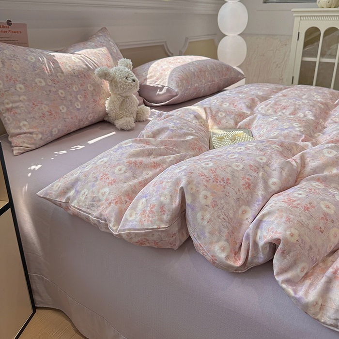 91家纺网 家纺一手货源 找家纺 忆生活家纺 2026春夏新款A类全棉纯棉有氧双层纱小清新四件套 漫屿-紫