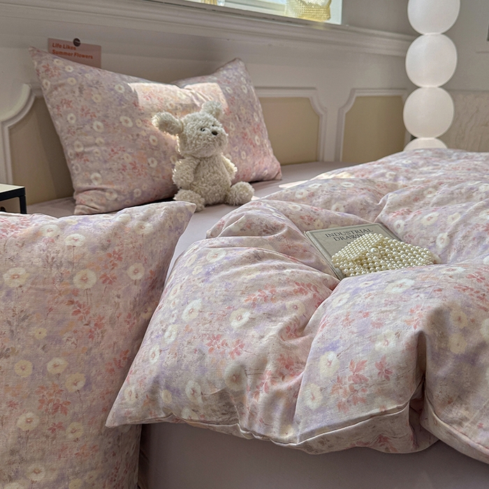 91家纺网 家纺一手货源 找家纺 忆生活家纺 2026春夏新款A类全棉纯棉有氧双层纱小清新四件套 漫屿-紫