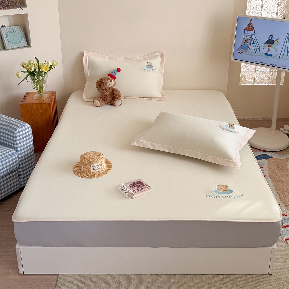 91家纺网 家纺一手货源 找家纺 （总）Sweet dreams甜梦 2026新款夏款A类锦氨卡通刺绣立体床笠款凉感席