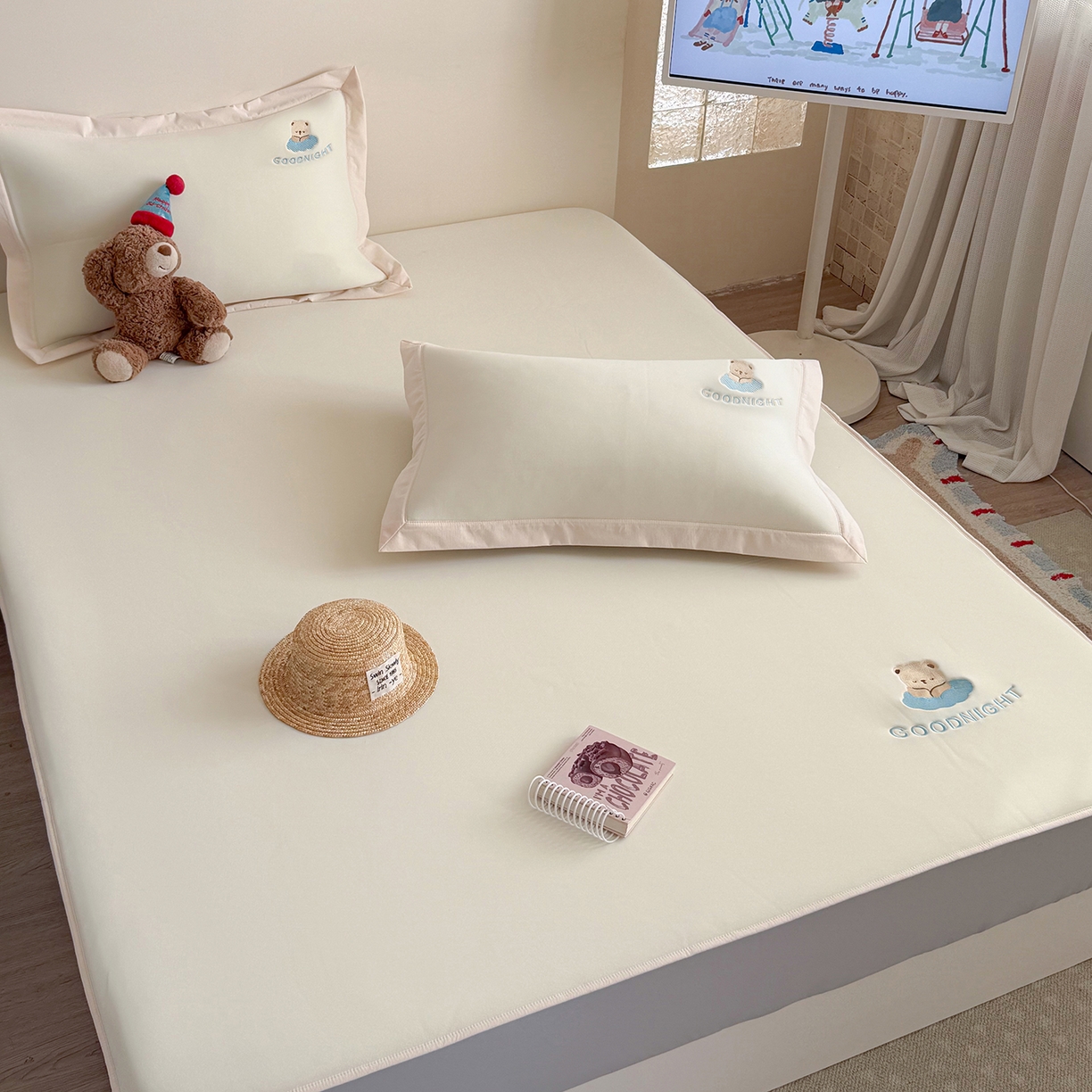 91家纺网 家纺一手货源 找家纺 Sweet dreams甜梦 2026新款夏款A类锦氨卡通刺绣立体床笠款凉感席 安睡小熊