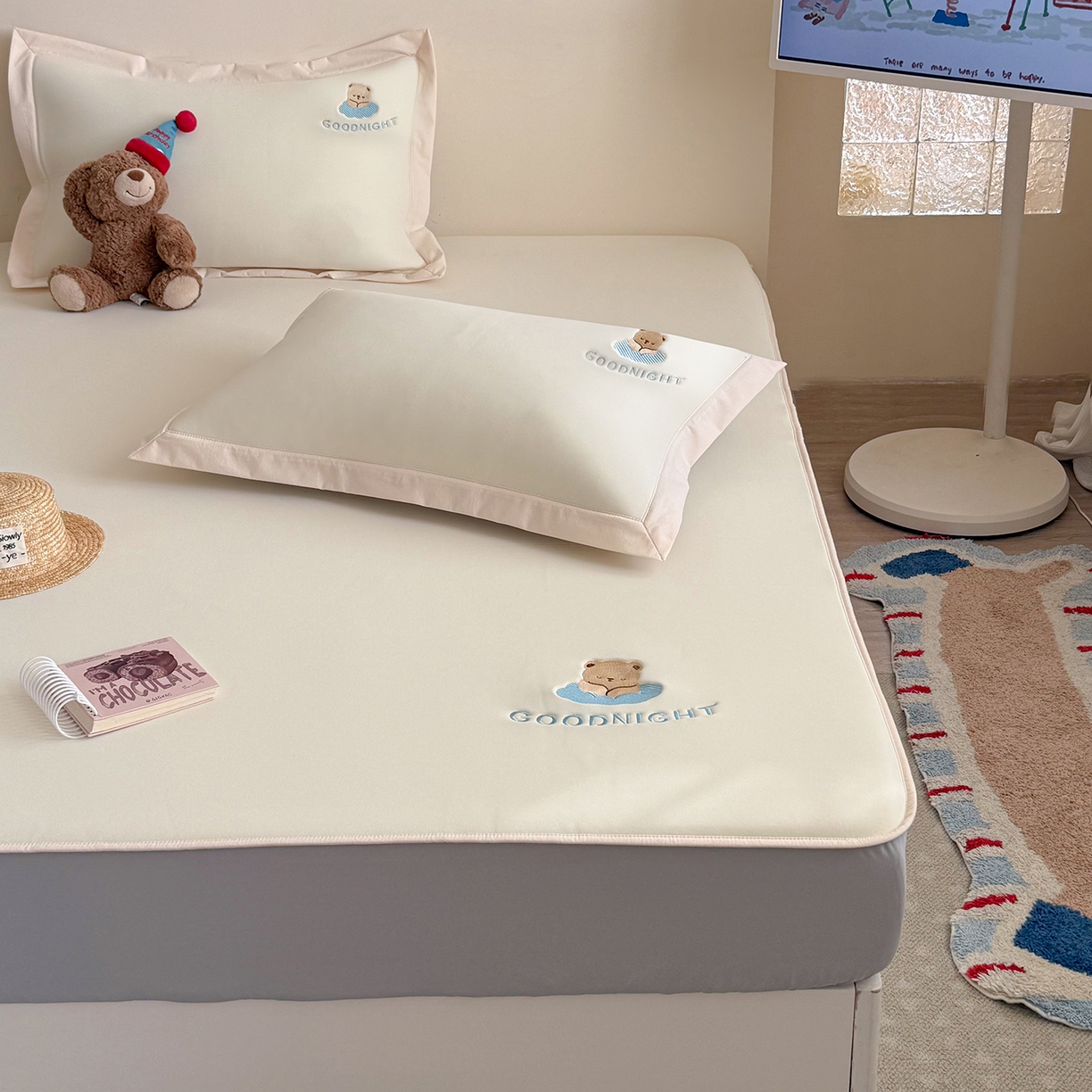 91家纺网 家纺一手货源 找家纺 Sweet dreams甜梦 2026新款夏款A类锦氨卡通刺绣立体床笠款凉感席 安睡小熊