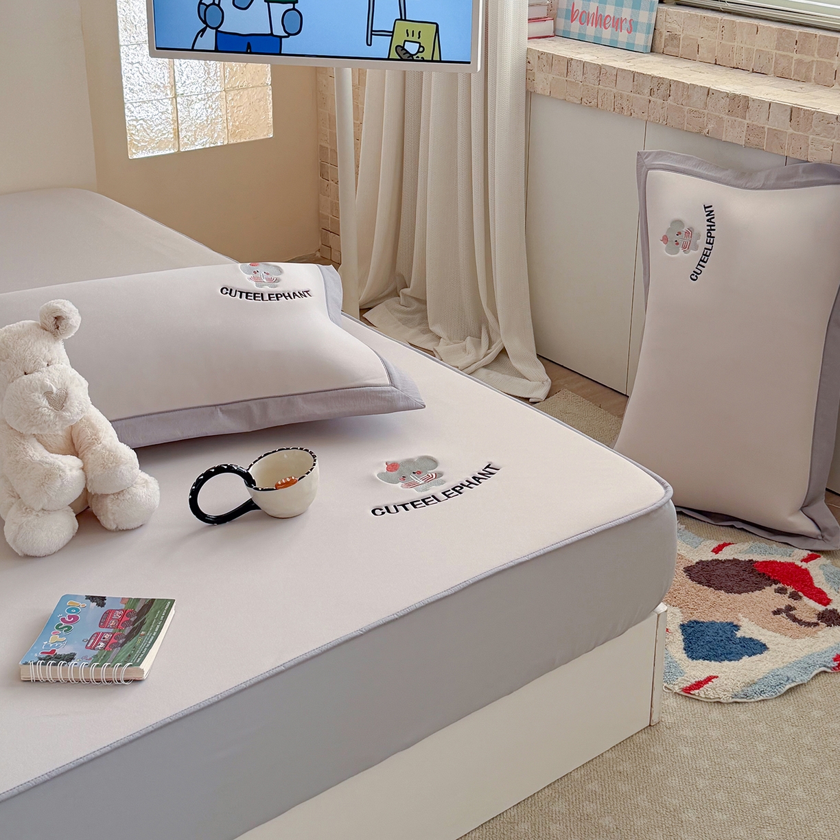 91家纺网 家纺一手货源 找家纺 Sweet dreams甜梦 2026新款夏款A类锦氨卡通刺绣立体床笠款凉感席 乐萌小象