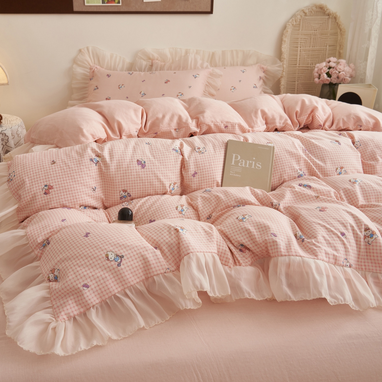 91家纺网 家纺一手货源 找家纺 晨曦家纺 2026春夏新款雪花皱纱花边小碎花小清新少女风四件套 甜心Kitty