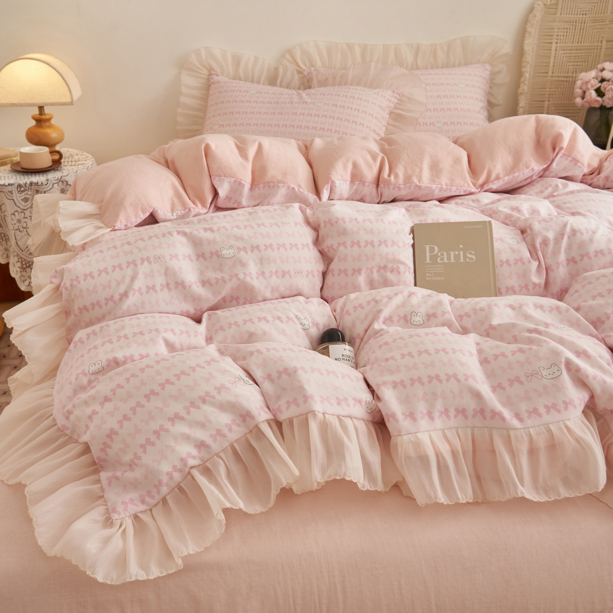 91家纺网 家纺一手货源 找家纺 晨曦家纺 2026春夏新款雪花皱纱花边小碎花小清新少女风四件套 甜心兔粉