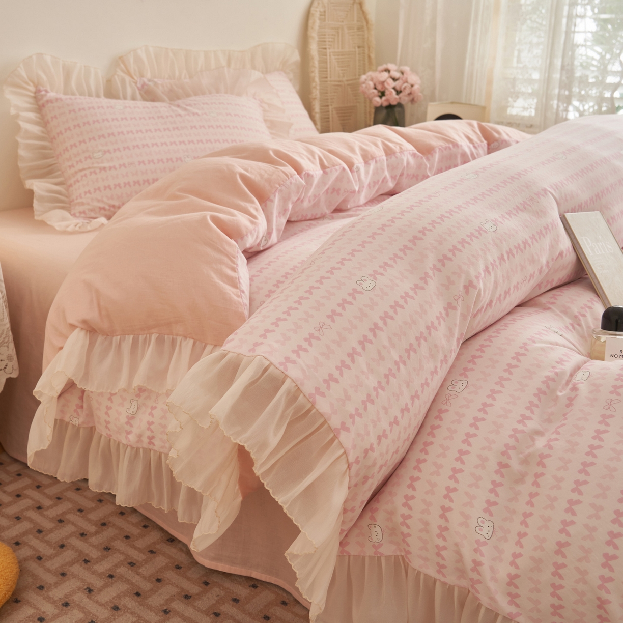 91家纺网 家纺一手货源 找家纺 晨曦家纺 2026春夏新款雪花皱纱花边小碎花小清新少女风四件套 甜心兔粉