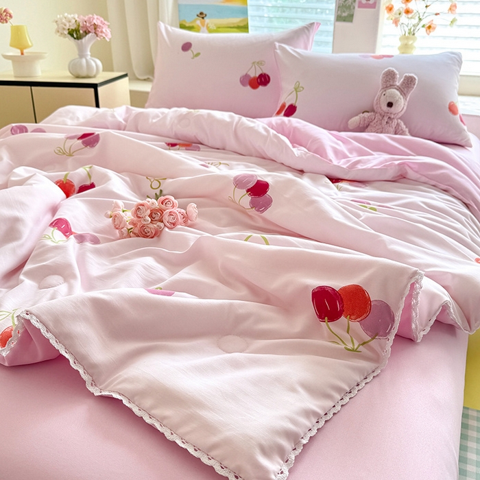 十里居 2026新款蕾丝花边款印花水洗棉夏凉被 樱桃点点