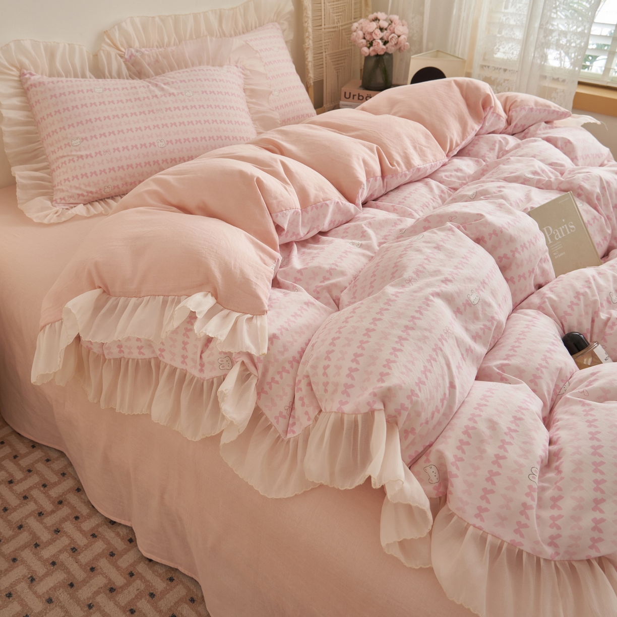 91家纺网 家纺一手货源 找家纺 晨曦家纺 2026春夏新款雪花皱纱花边小碎花小清新少女风四件套 甜心兔粉