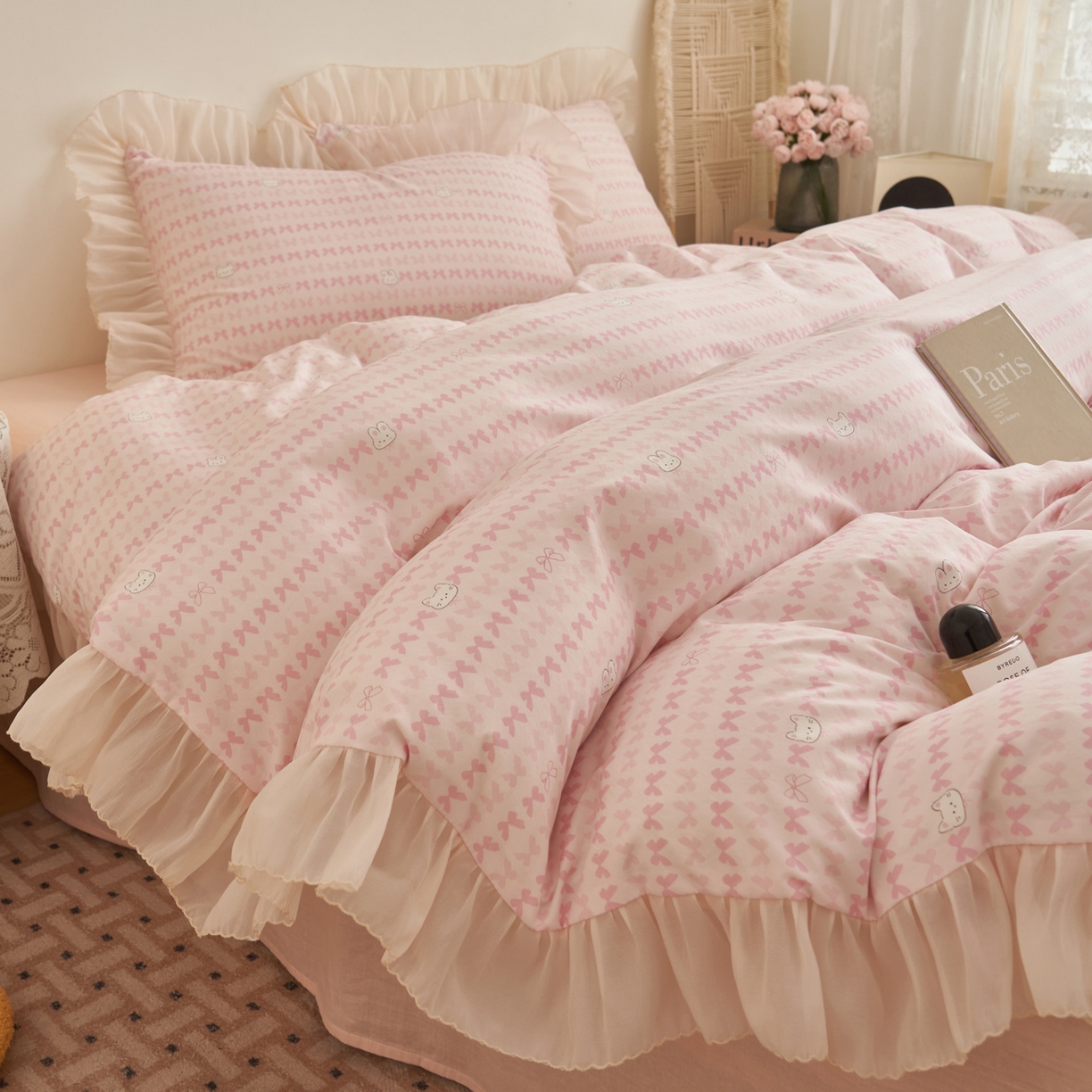 91家纺网 家纺一手货源 找家纺 晨曦家纺 2026春夏新款雪花皱纱花边小碎花小清新少女风四件套 甜心兔粉