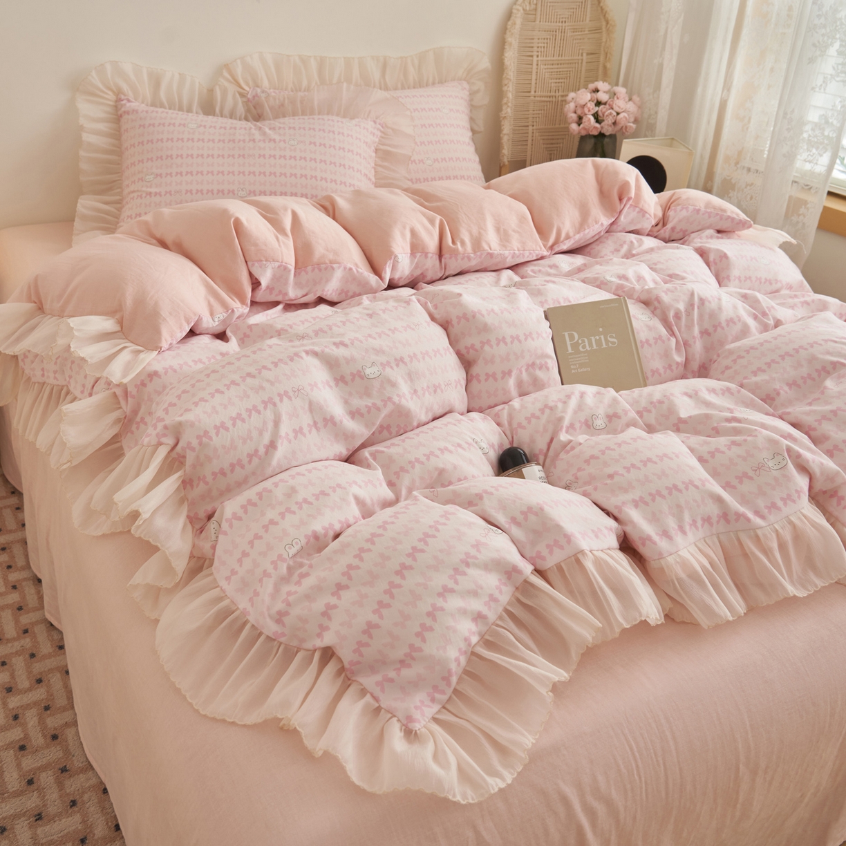 91家纺网 家纺一手货源 找家纺 晨曦家纺 2026春夏新款雪花皱纱花边小碎花小清新少女风四件套 甜心兔粉