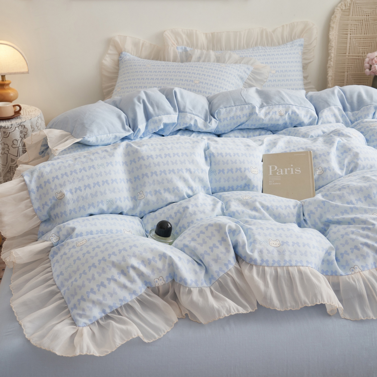 91家纺网 家纺一手货源 找家纺 晨曦家纺 2026春夏新款雪花皱纱花边小碎花小清新少女风四件套 甜心兔蓝