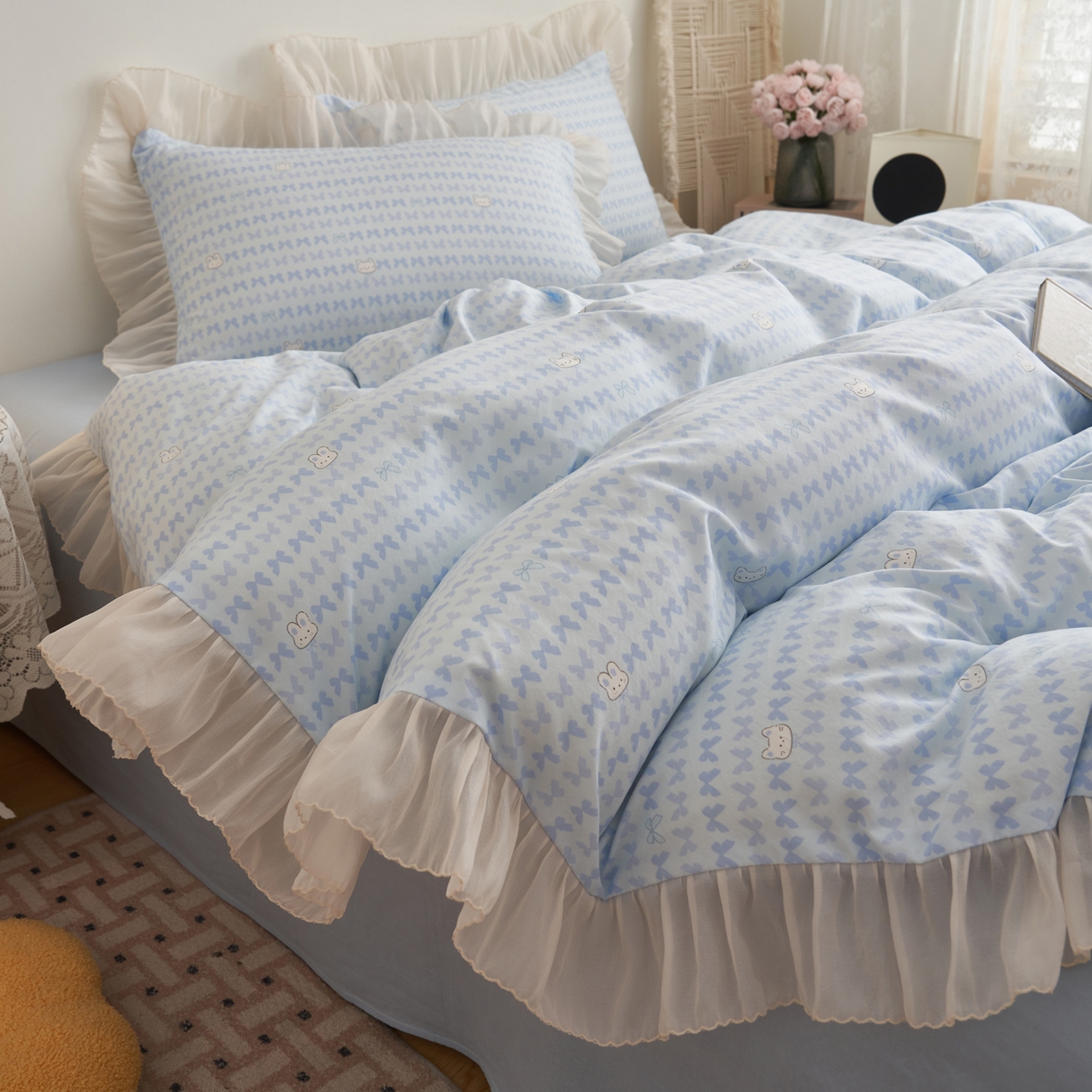 91家纺网 家纺一手货源 找家纺 晨曦家纺 2026春夏新款雪花皱纱花边小碎花小清新少女风四件套 甜心兔蓝