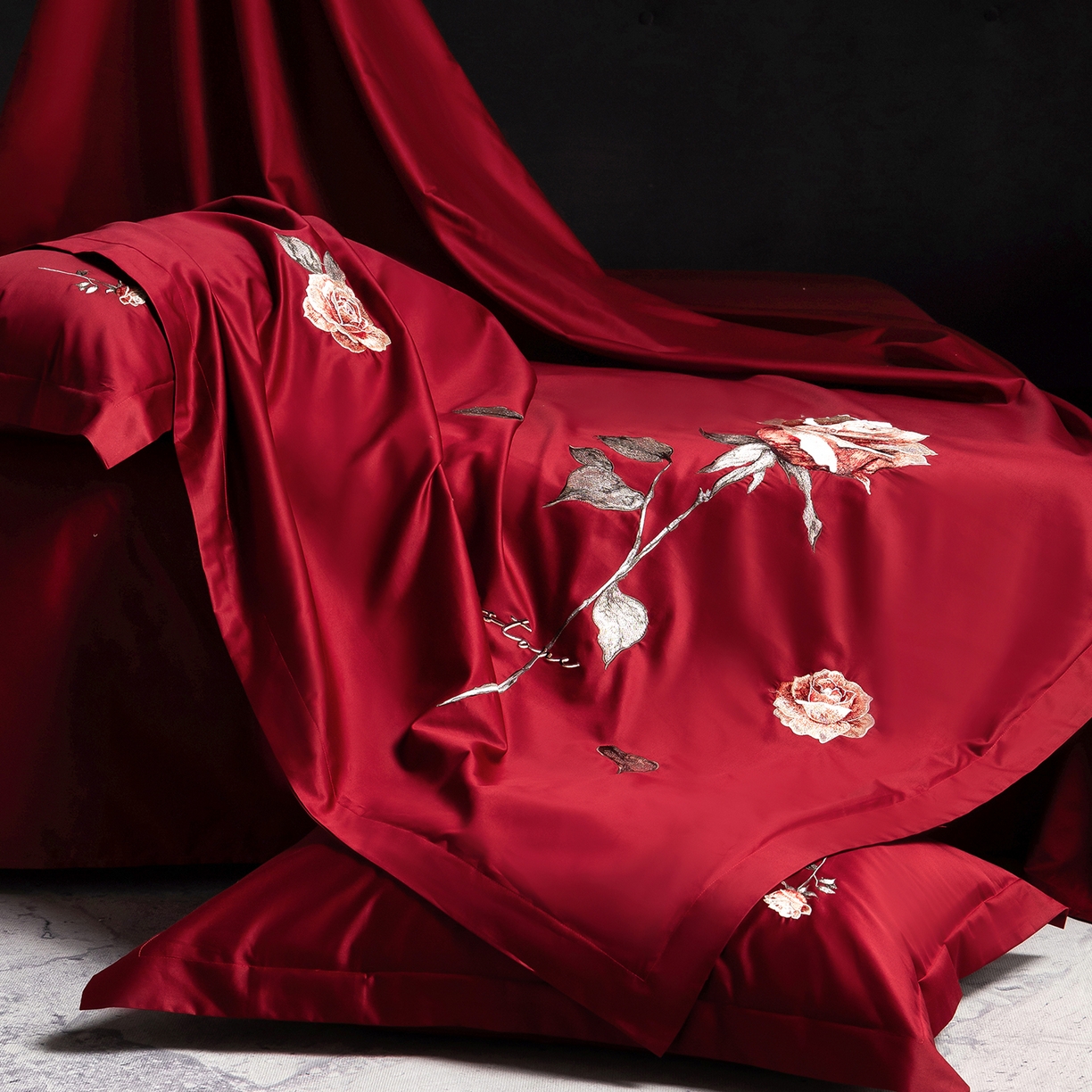 91家纺网 家纺一手货源 找家纺 （总）优悦生活馆 2026新款全棉绣花大红四件套