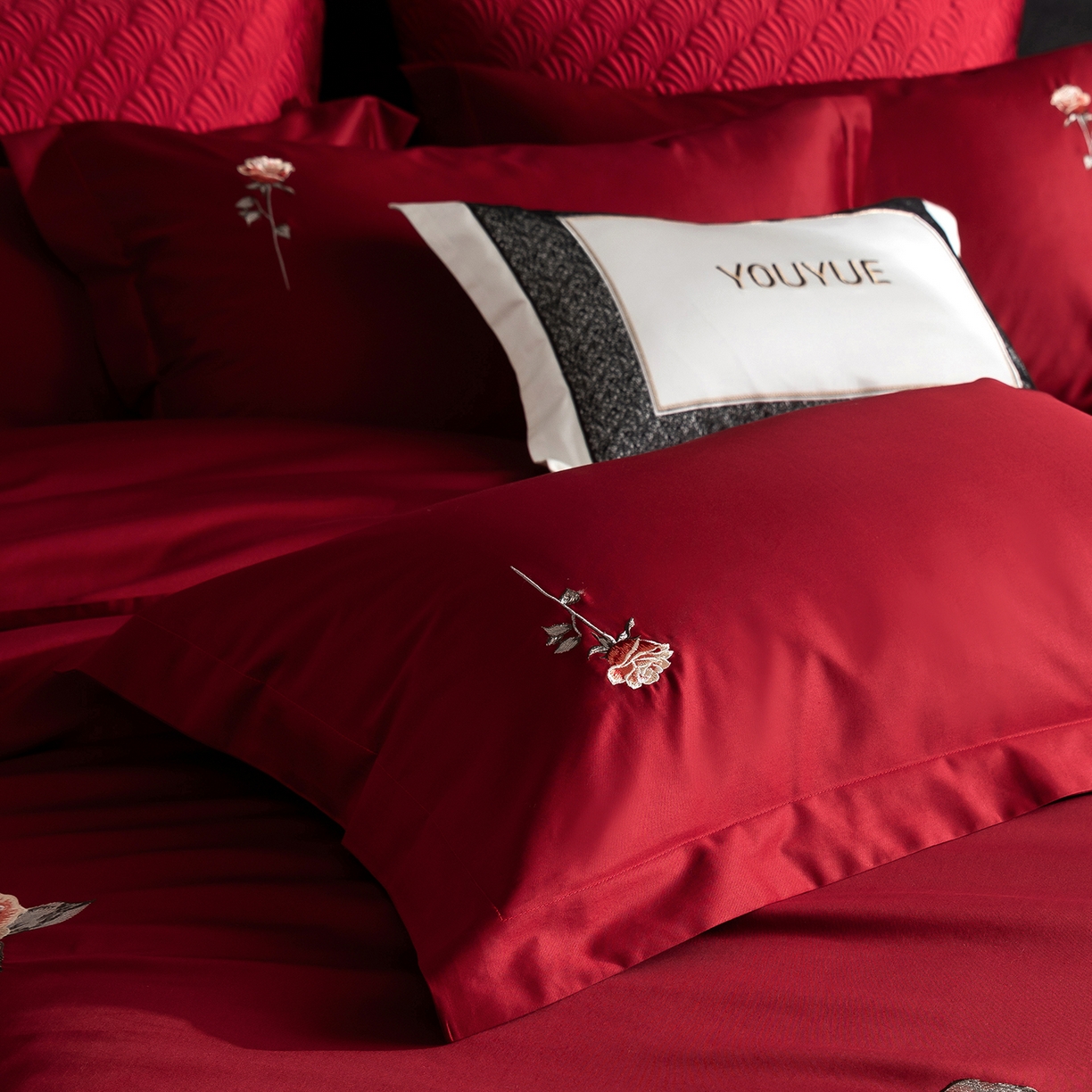 91家纺网 家纺一手货源 找家纺 （总）优悦生活馆 2026新款全棉绣花大红四件套