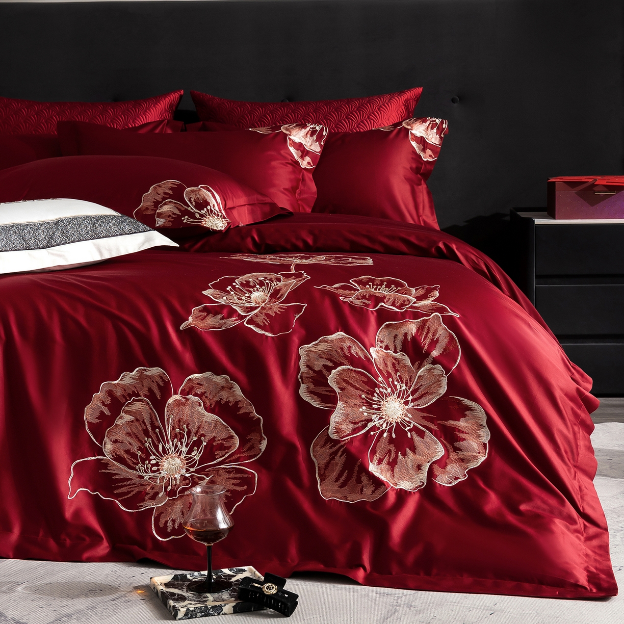 91家纺网 家纺一手货源 找家纺 （总）优悦生活馆 2026新款全棉绣花大红四件套