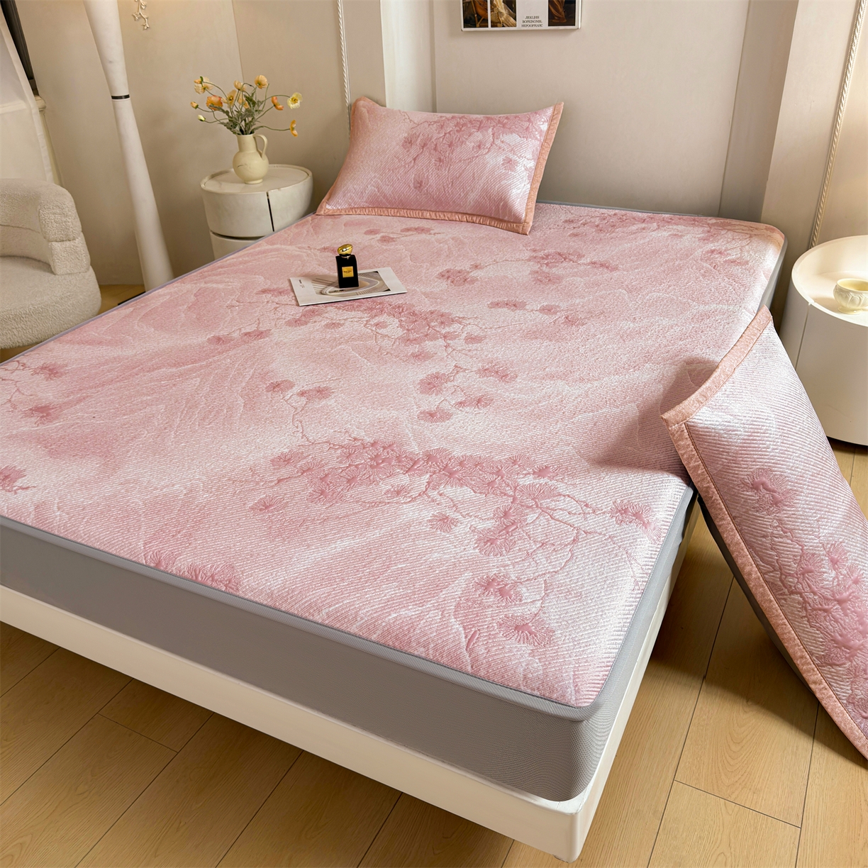 慕木家纺 2026新款高端PE乙纶双面提花560克冰豆豆凉席迎客松系列（提供买家秀） 迎客松-粉床笠款