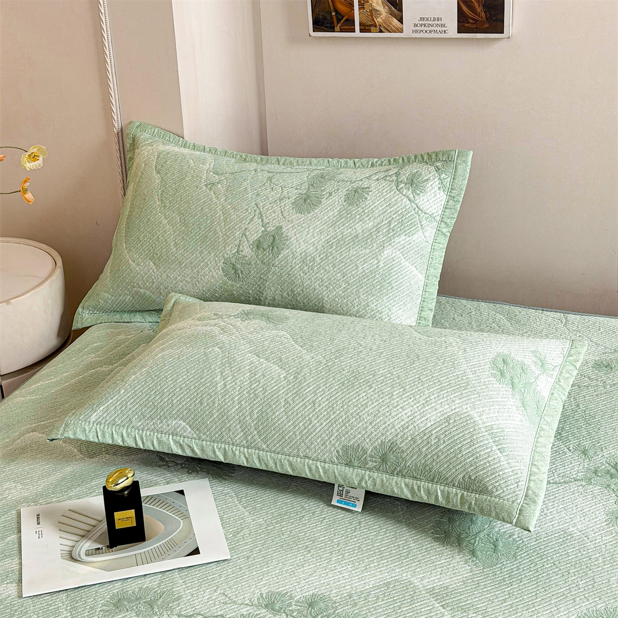 91家纺网 家纺一手货源 找家纺 慕木家纺 2026新款高端PE乙纶双面提花560克冰豆豆凉席迎客松系列（提供买家秀） 迎客松-绿床笠款