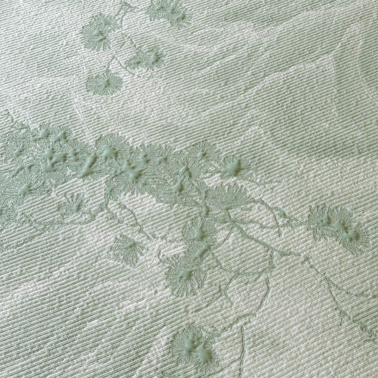 91家纺网 家纺一手货源 找家纺 慕木家纺 2026新款高端PE乙纶双面提花560克冰豆豆凉席迎客松系列（提供买家秀） 迎客松-绿床席款