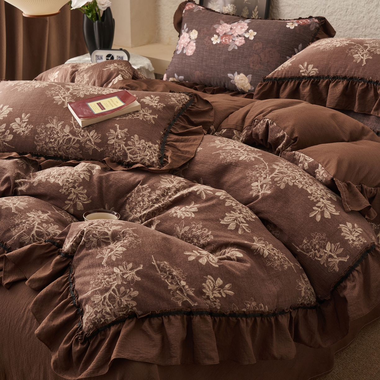 91家纺网 家纺一手货源 找家纺 （总）晨曦家纺 2026春夏新款复古博主风A类亚麻皱皱纱花边四件套