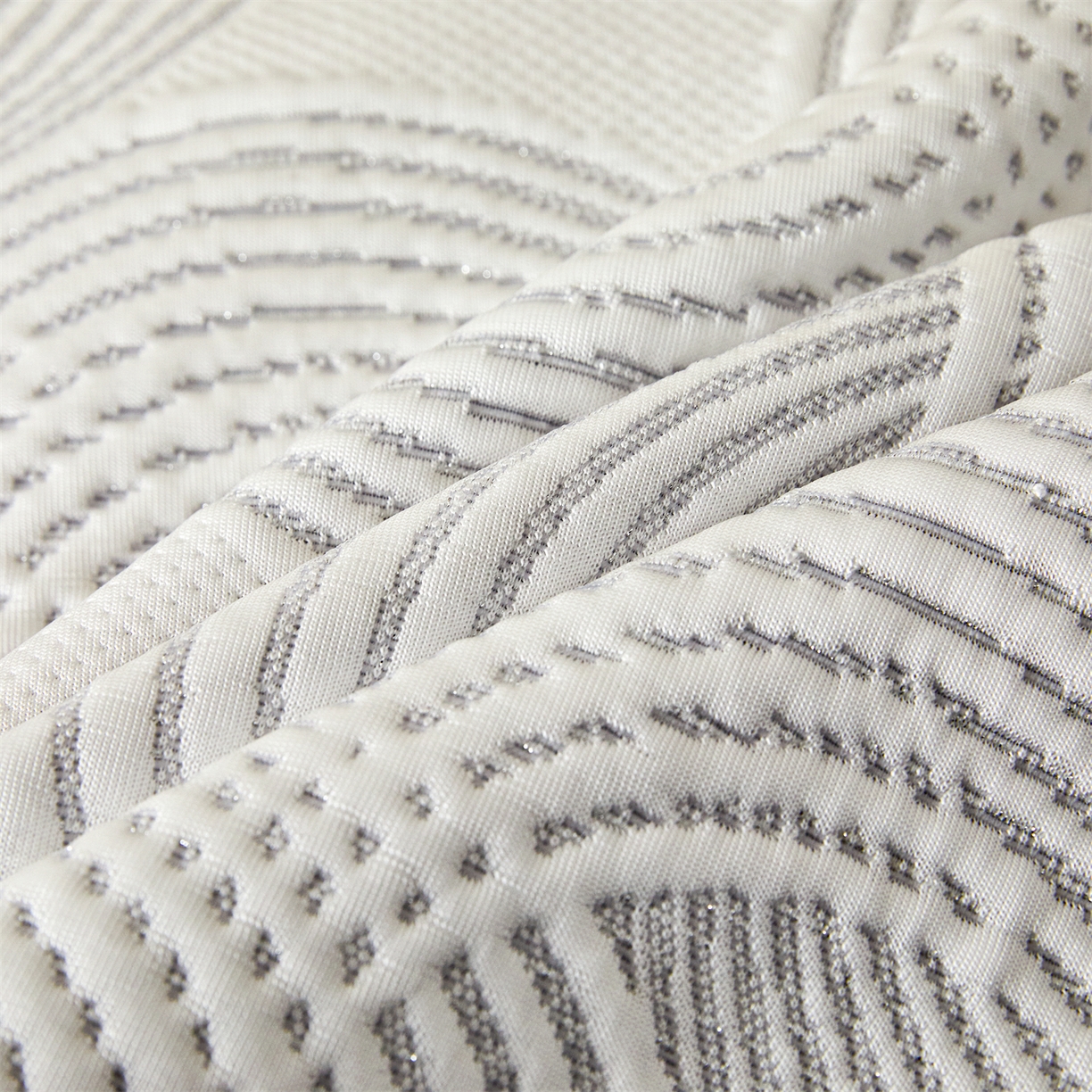 91家纺网 家纺一手货源 找家纺 慕木家纺 2026新款高端三明治硅胶复合PE100%乙纶提花冰豆豆凉席空调席韩版INS系列（提供买家秀） 韩INS-回川灰床笠款