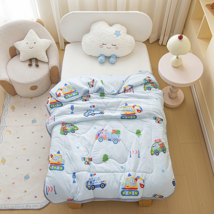 91家纺网 家纺一手货源 找家纺 鱼宝 2026新款儿童夏被凉席三件套 超级警车