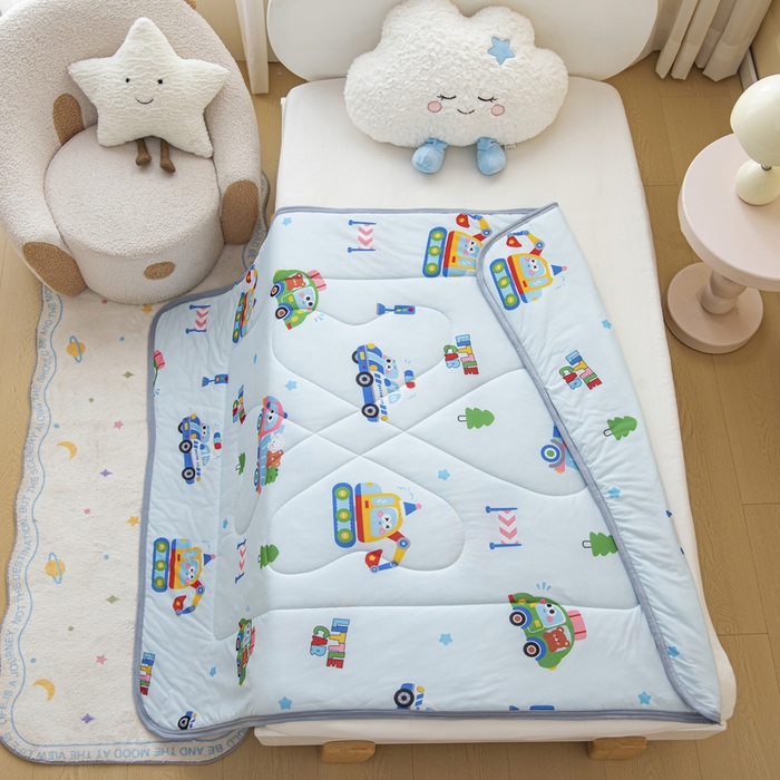 91家纺网 家纺一手货源 找家纺 鱼宝 2026新款儿童夏被凉席三件套 超级警车