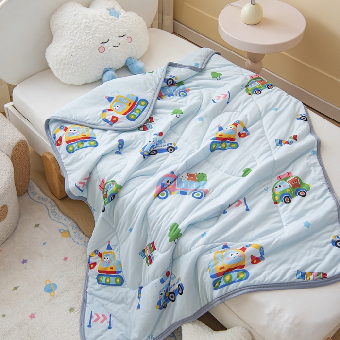 91家纺网 家纺一手货源 找家纺 鱼宝 2026新款儿童夏被凉席三件套 超级警车