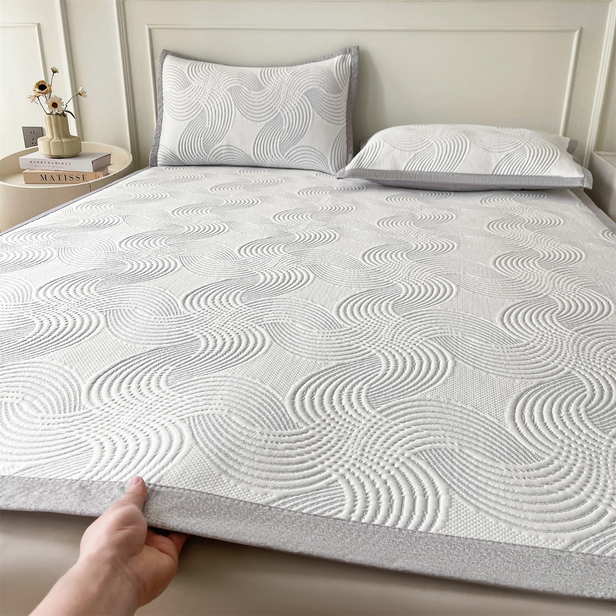 91家纺网 家纺一手货源 找家纺 （总）慕木家纺 2026新款高端三明治硅胶复合PE100%乙纶提花冰豆豆凉席空调席韩版INS系列（提供买家秀）