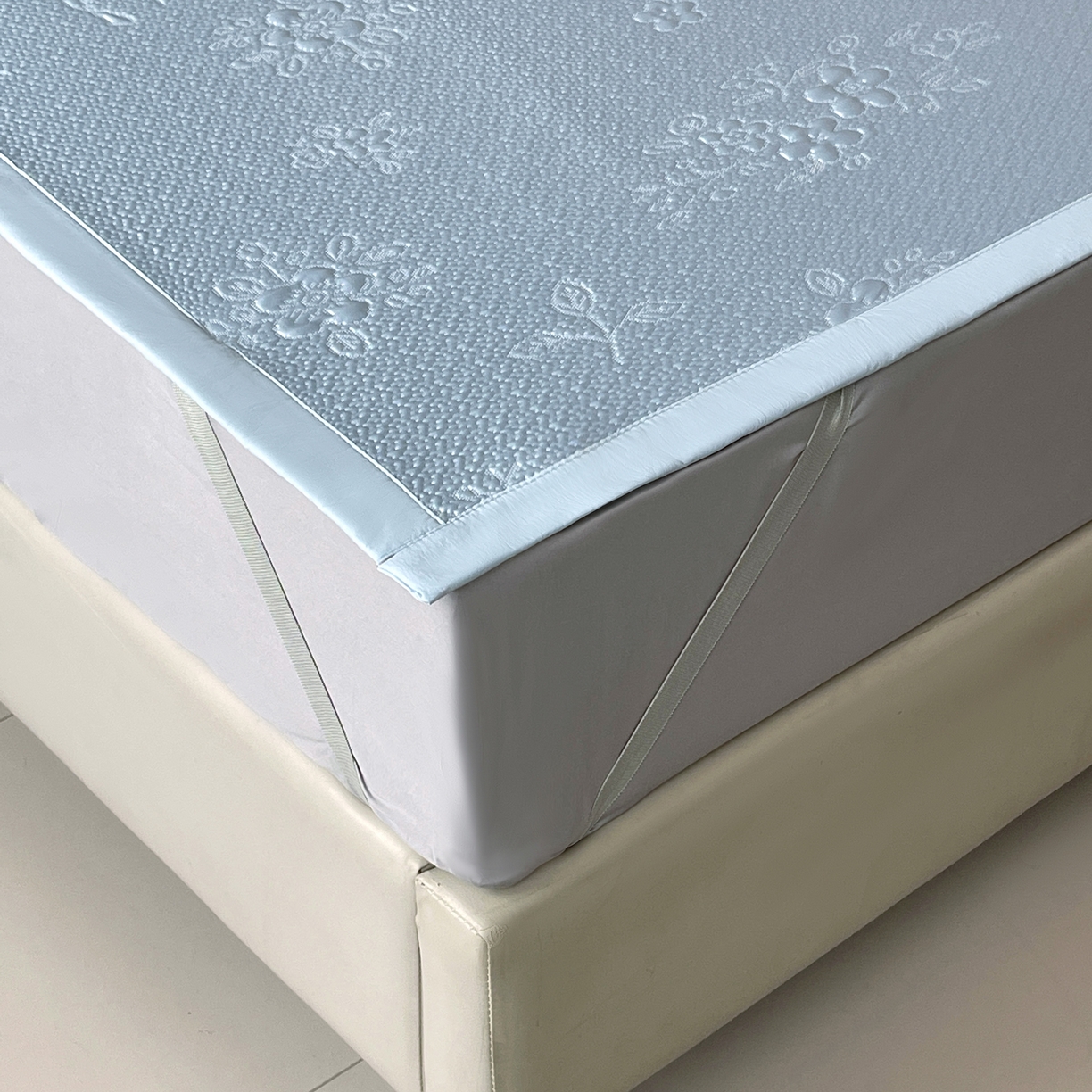 91家纺网 家纺一手货源 找家纺 春皖家纺 2026新款提花浮雕冰豆豆凉感席三件套-浅夏花结 浅夏花结-蓝