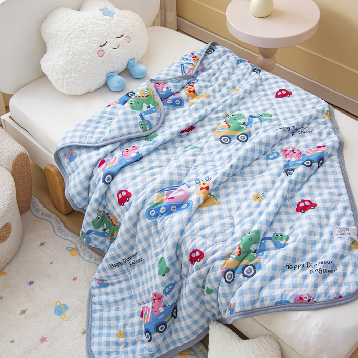 91家纺网 家纺一手货源 找家纺 鱼宝 2026新款儿童夏被凉席三件套 恐龙车队