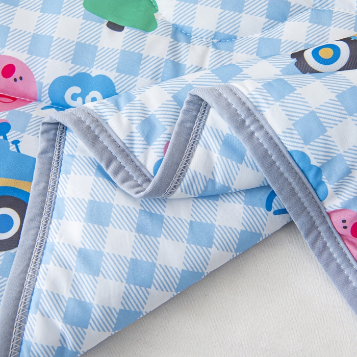 91家纺网 家纺一手货源 找家纺 鱼宝 2026新款儿童夏被凉席三件套 恐龙车队