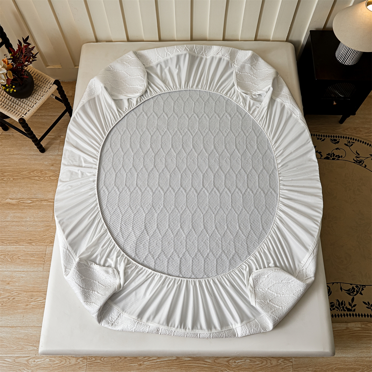 91家纺网 家纺一手货源 找家纺 慕木家纺 2026新款高端三明治硅胶复合PE100%乙纶提花冰豆豆凉席空调席韩版INS系列（提供买家秀） 韩INS-蜂巢床笠款