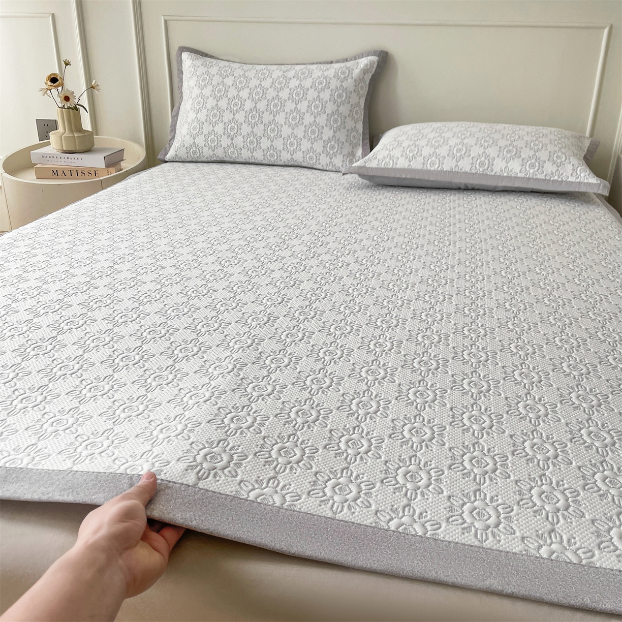 慕木家纺 2026新款高端三明治硅胶复合PE100%乙纶提花冰豆豆凉席空调席韩版INS系列（提供买家秀） 韩INS-璇花灰床席款