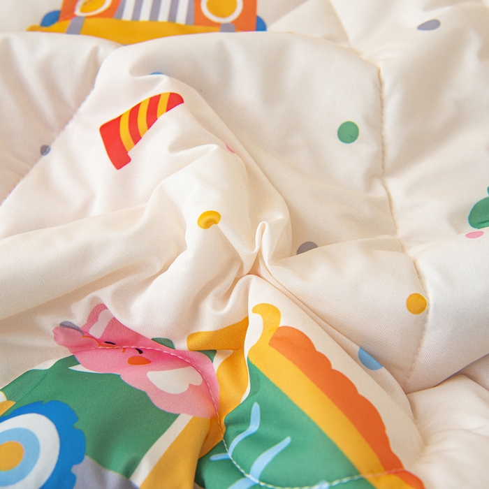 91家纺网 家纺一手货源 找家纺 鱼宝 2026新款儿童夏被凉席三件套 萌趣小车