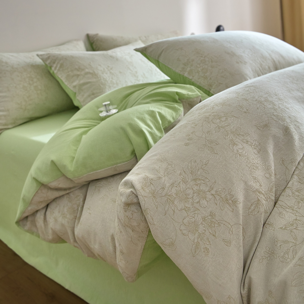 91家纺网 家纺一手货源 找家纺 如一 2026新款A类色织提花全棉双层纱水洗棉四件套 花忆绿