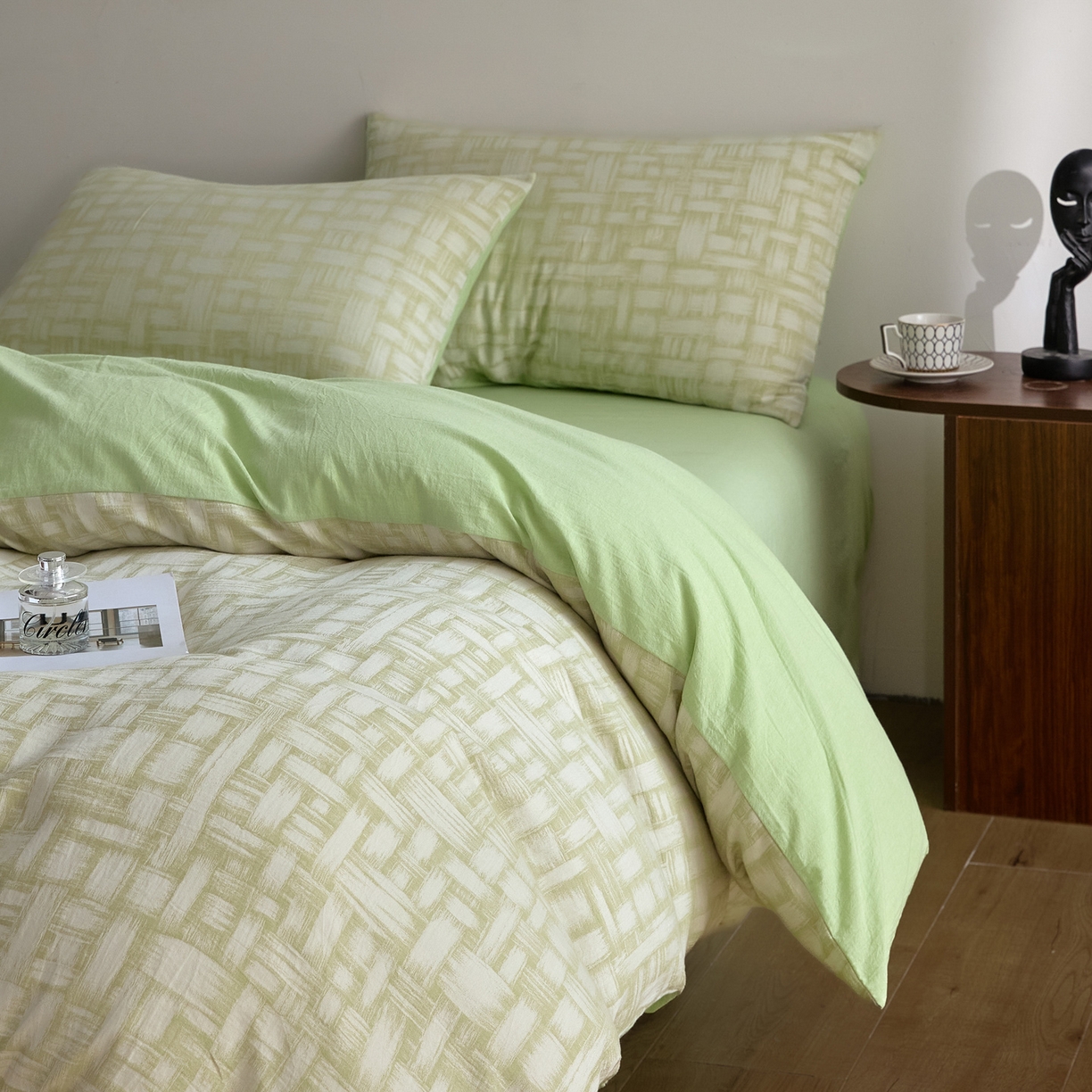 91家纺网 家纺一手货源 找家纺 如一 2026新款A类色织提花全棉双层纱水洗棉四件套 浮光绿