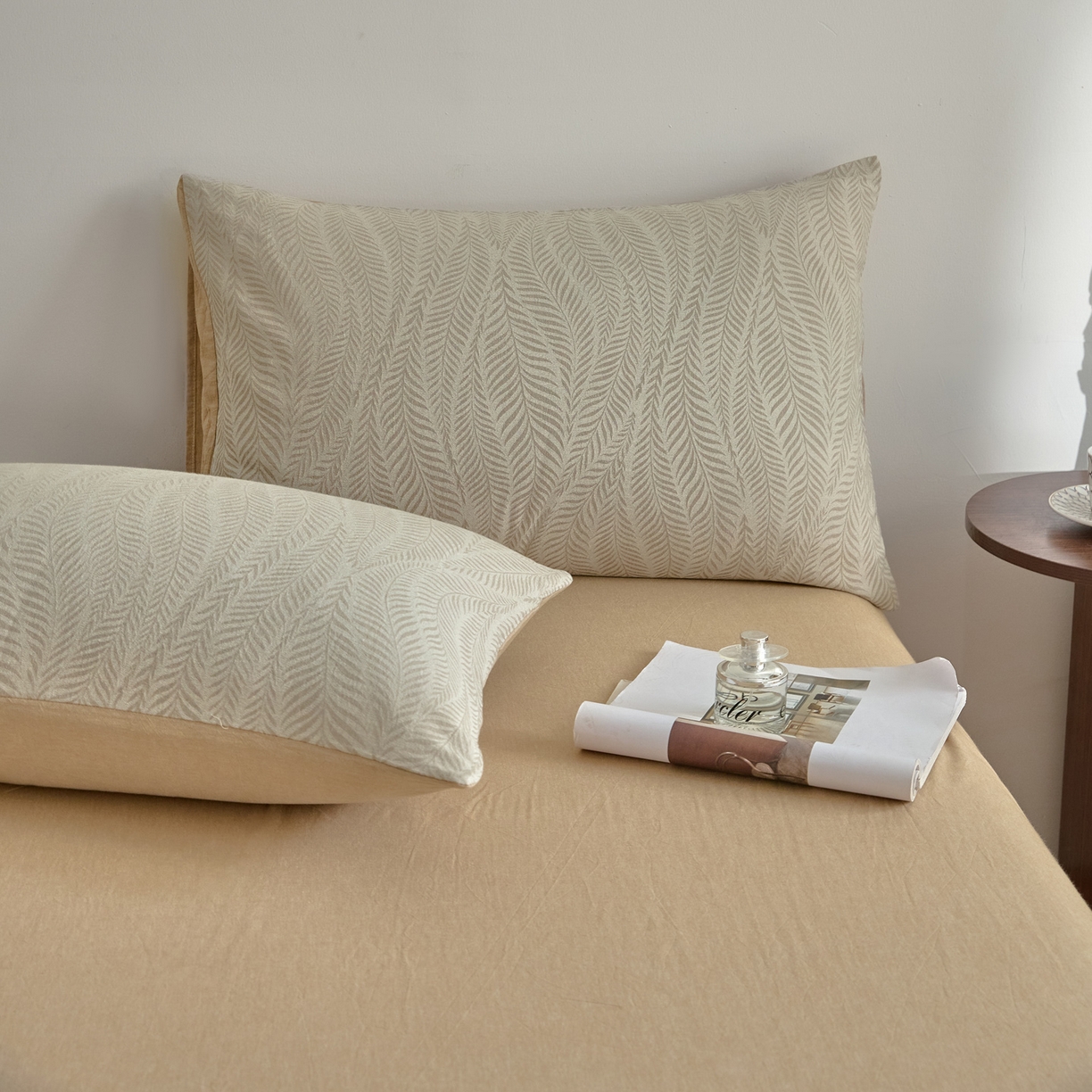 91家纺网 家纺一手货源 找家纺 如一 2026新款A类色织提花全棉双层纱水洗棉四件套 叶笙咖