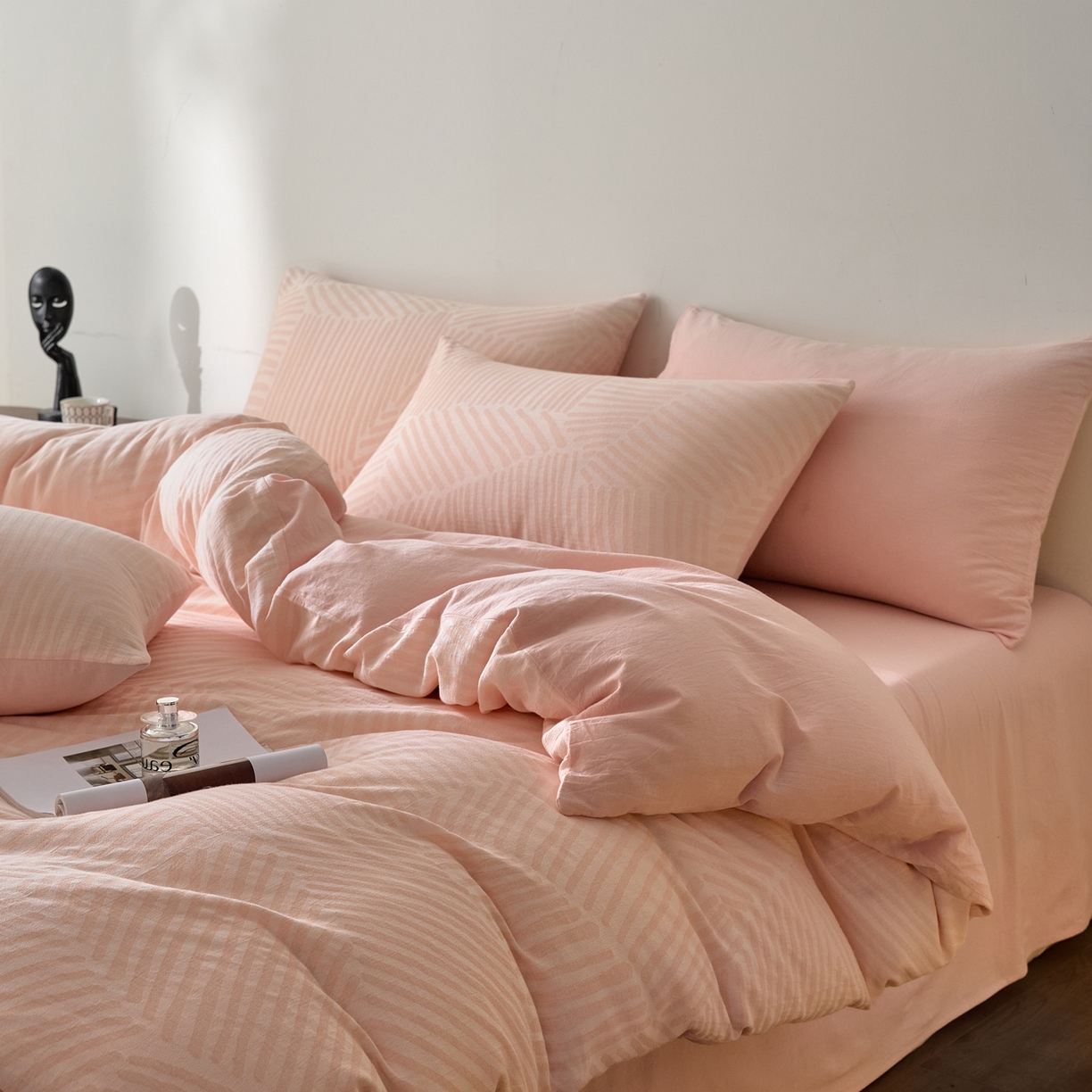 91家纺网 家纺一手货源 找家纺 如一 2026新款A类色织提花全棉双层纱水洗棉四件套 序章粉