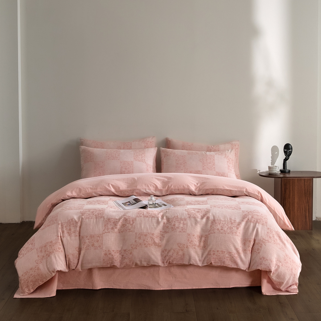 91家纺网 家纺一手货源 找家纺 如一 2026新款A类色织提花全棉双层纱水洗棉四件套 蝶漫粉