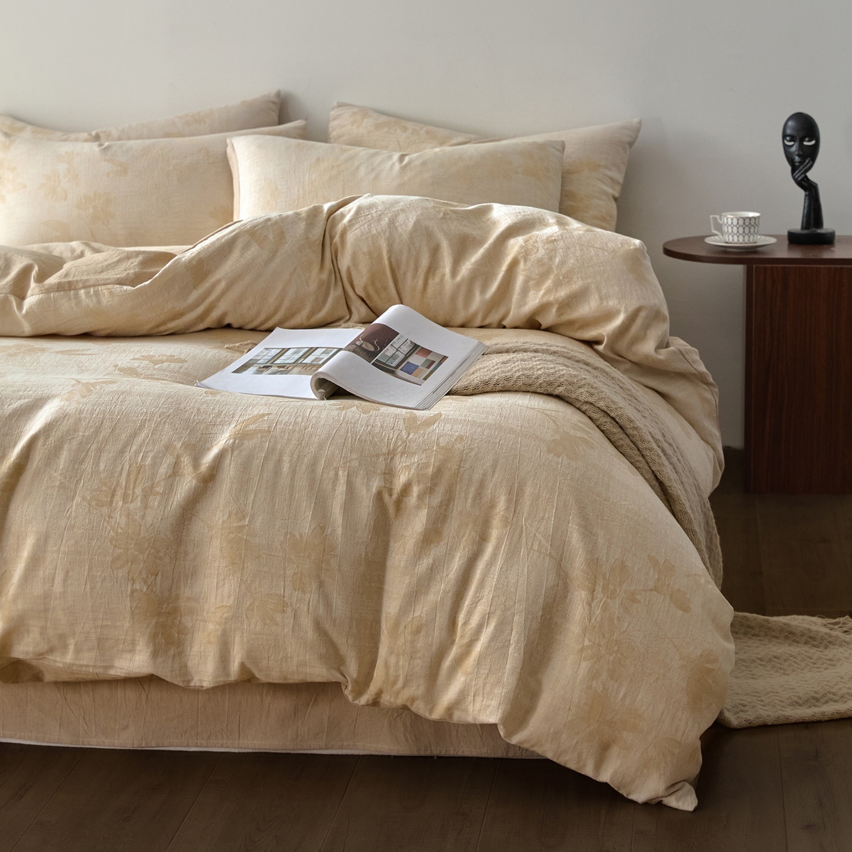 91家纺网 家纺一手货源 找家纺 如一 2026新款A类色织提花全棉双层纱水洗棉四件套 兰序咖