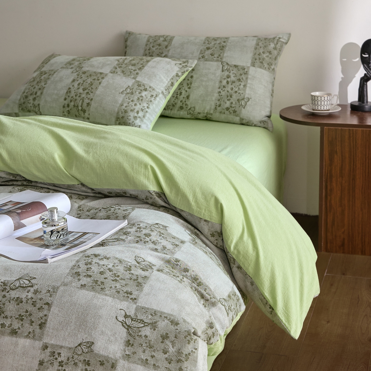 91家纺网 家纺一手货源 找家纺 如一 2026新款A类色织提花全棉双层纱水洗棉四件套 蝶漫绿