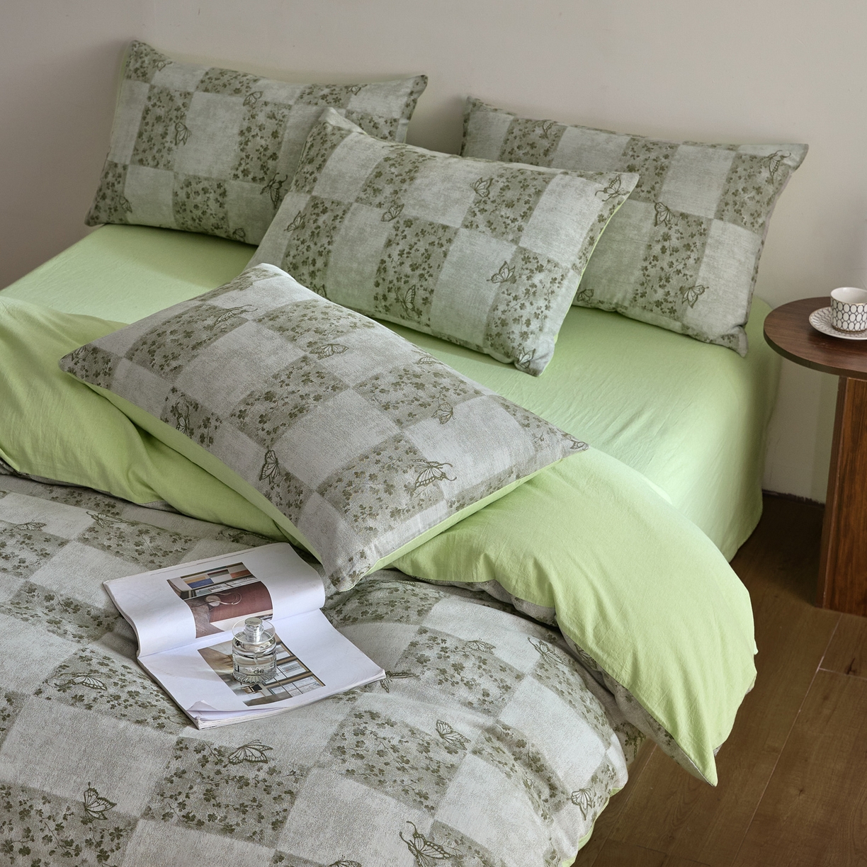 91家纺网 家纺一手货源 找家纺 如一 2026新款A类色织提花全棉双层纱水洗棉四件套 蝶漫绿