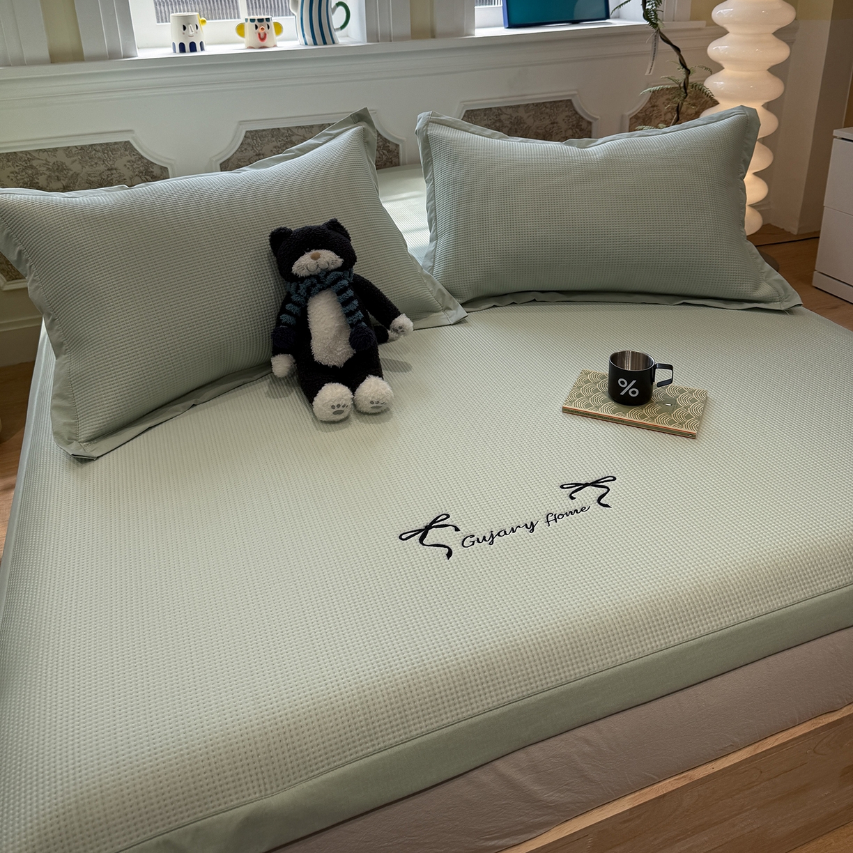 91家纺网 家纺一手货源 找家纺 GUJARY古家丽 2026新款A类刺绣凉豆豆凉席miumiu风绣蝴蝶结 青柠绿