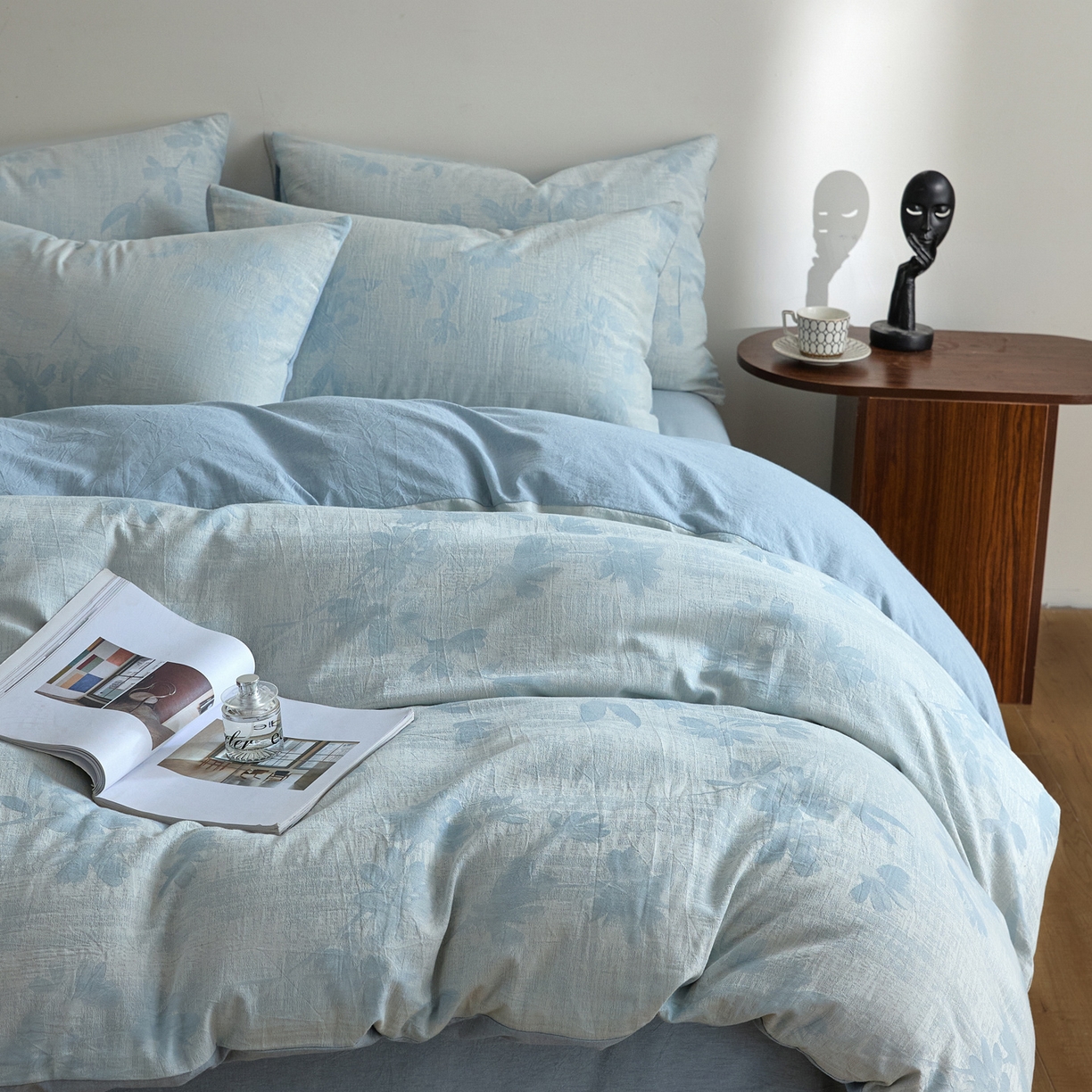 91家纺网 家纺一手货源 找家纺 如一 2026新款A类色织提花全棉双层纱水洗棉四件套 兰序蓝